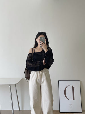 Hollow Wide Shoulder Top / 镂空落肩长袖衫