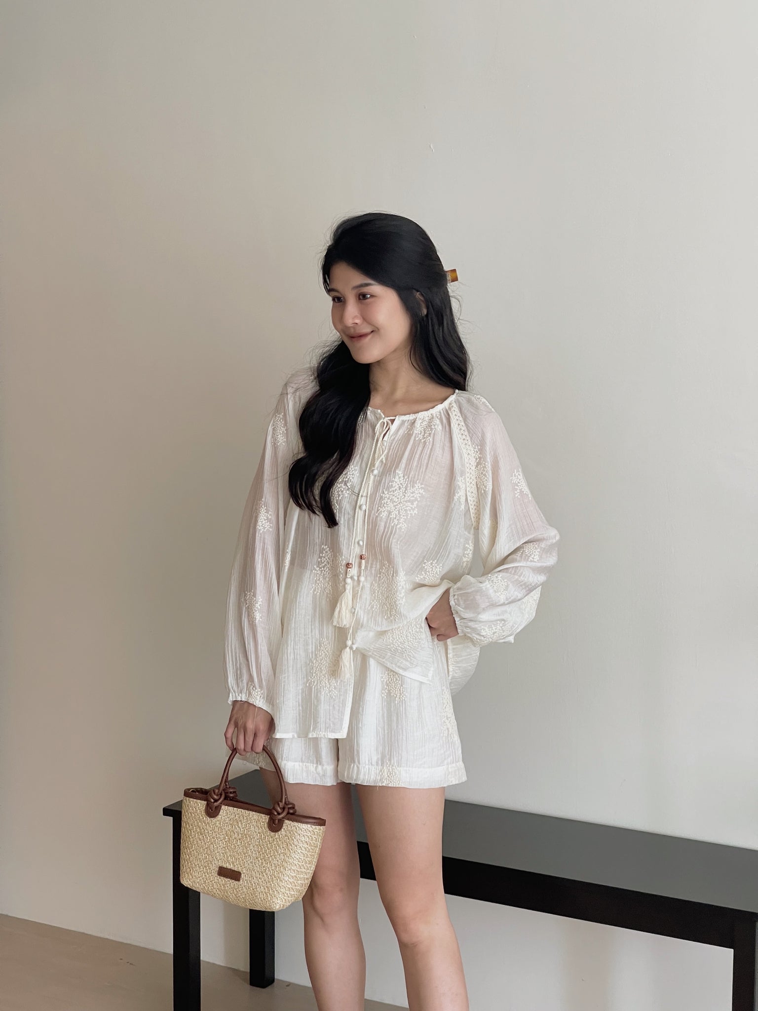 Dandelion Embroidered Set / 刺绣花休闲衫套装