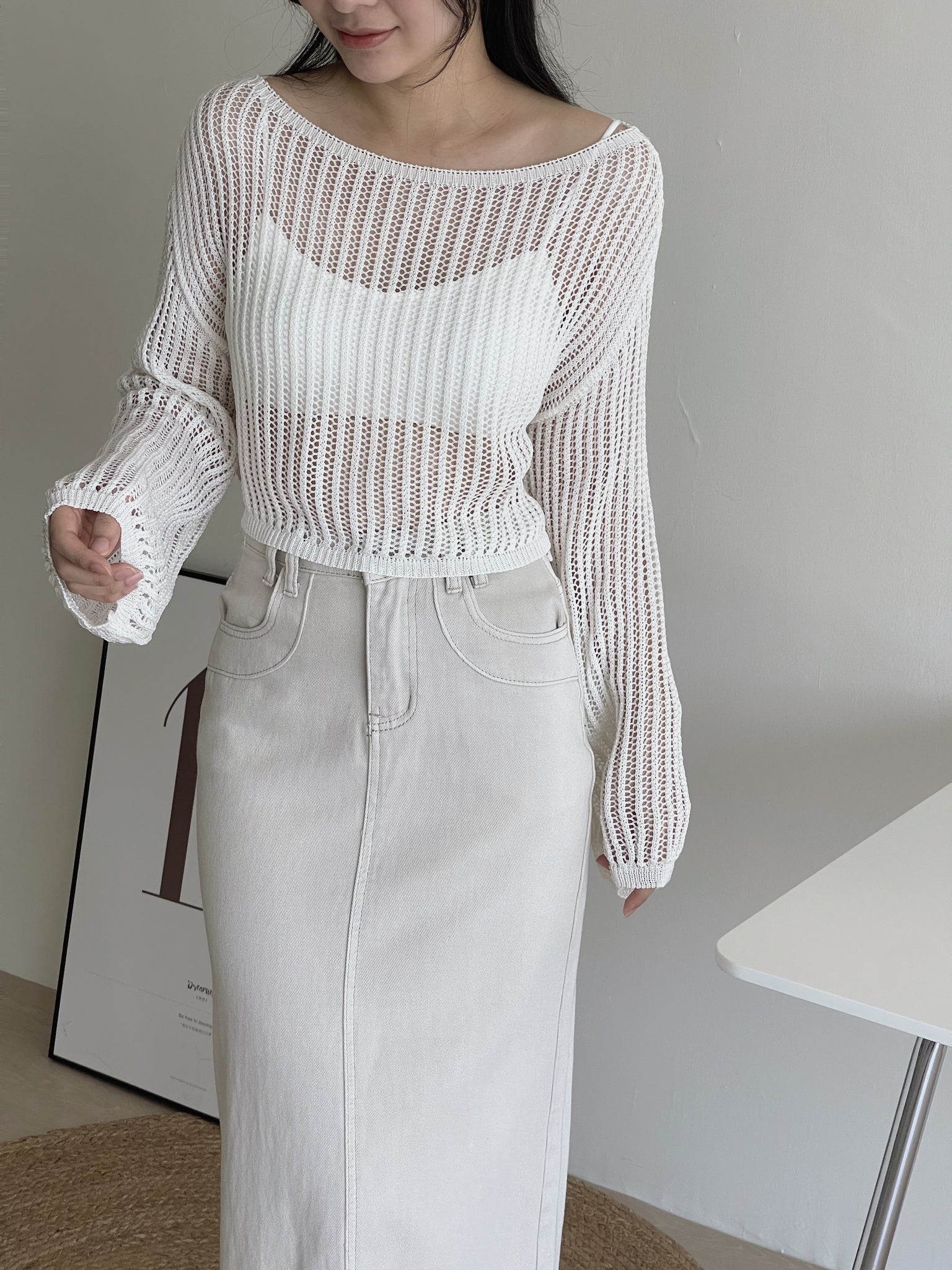 Hollow Wide Shoulder Top / 镂空落肩长袖衫