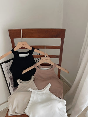Halterneck Padded Top / 挂脖显锁骨胸垫上衣
