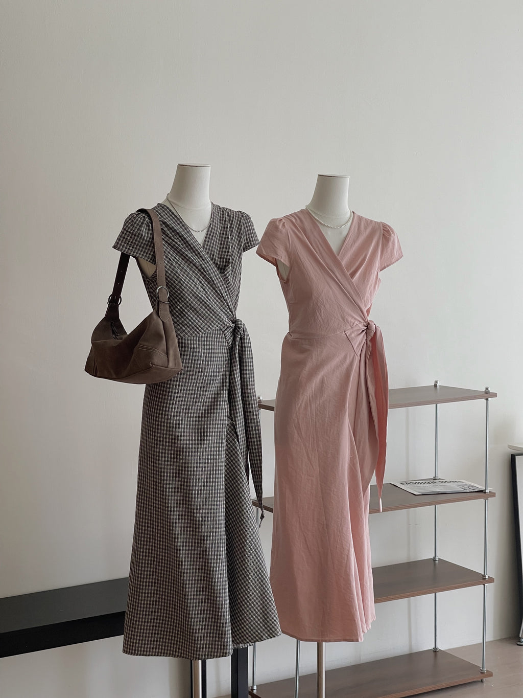 Azalea Wrap Dress / 法式V领收腰气质连身裙