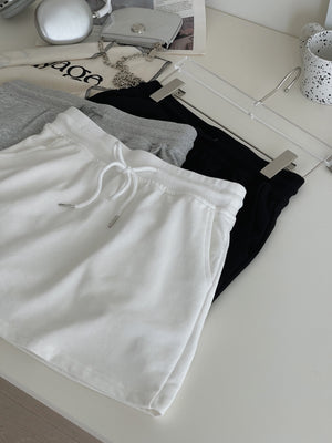 Sports Mini Skirt / 运动风防走光短裙