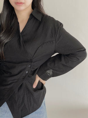 Laia Ruched Shirt / 设计感抽皱衬衫