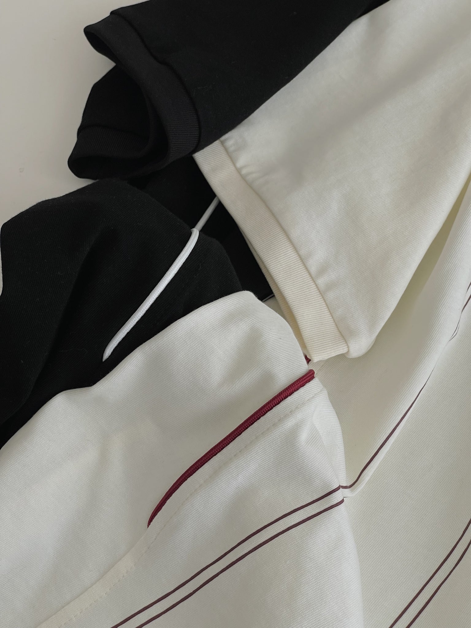 Badge Stripes Oversized Tee / 美式徽章条纹宽松T恤
