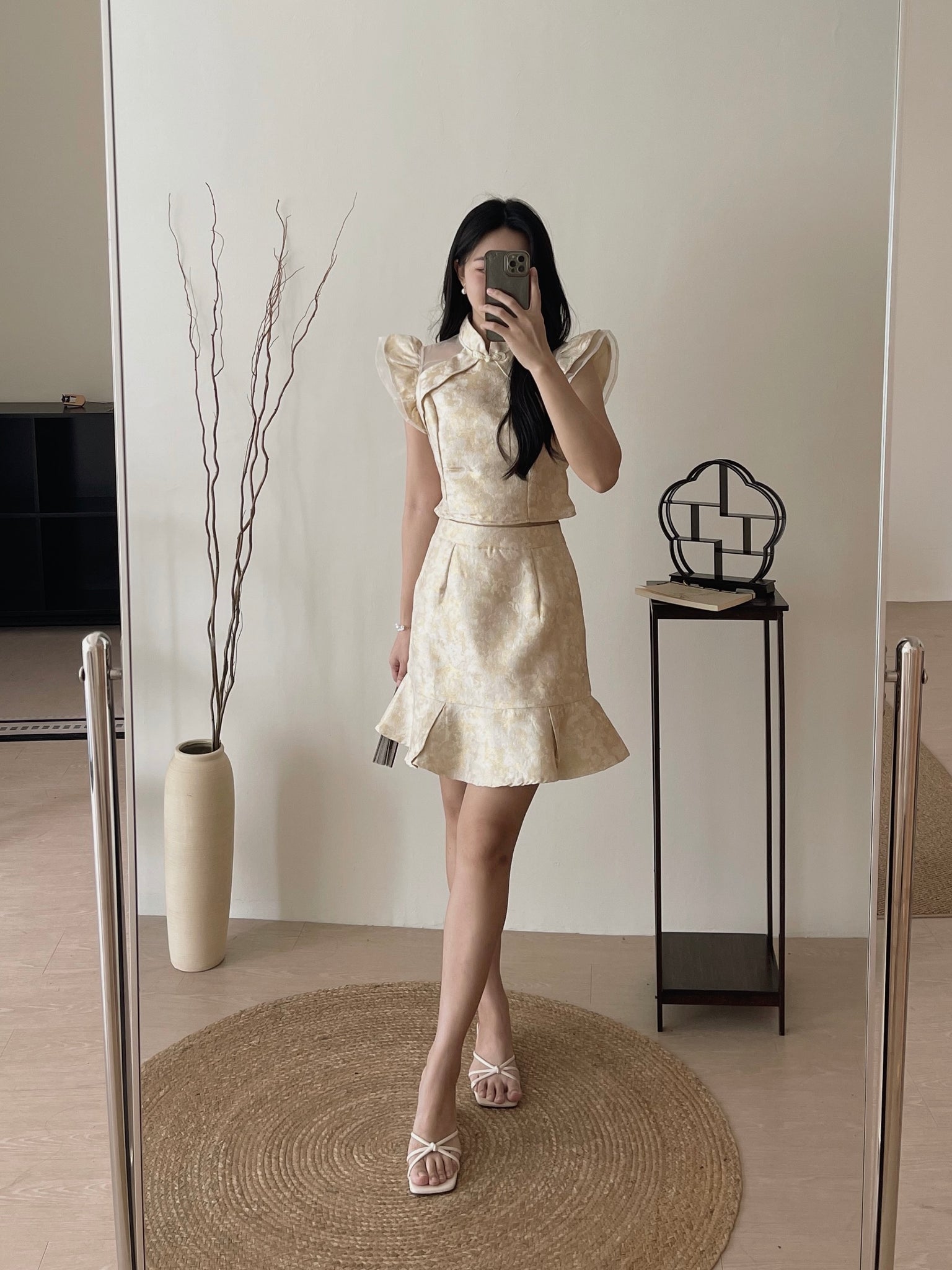 Imperial Grace Qipao Set / 锦霞灿影-盘扣对襟肩纱袖旗袍套装