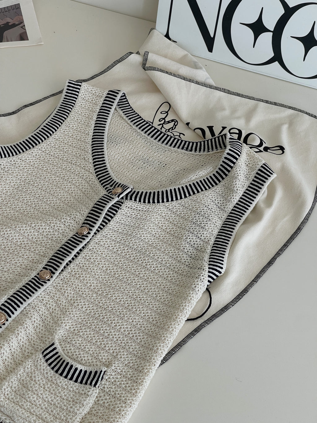 Crochet Button Down Vest / 小香风针织背心小衫