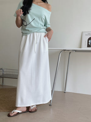 Comfortable Sporty Midi Skirt / 简约舒适半身卫裙