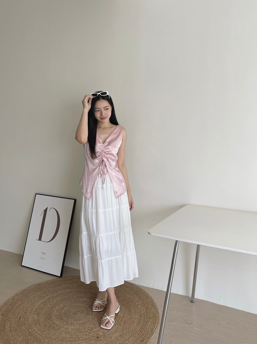 Satin Drawstring Top / 设计感缎面抽绳上衣