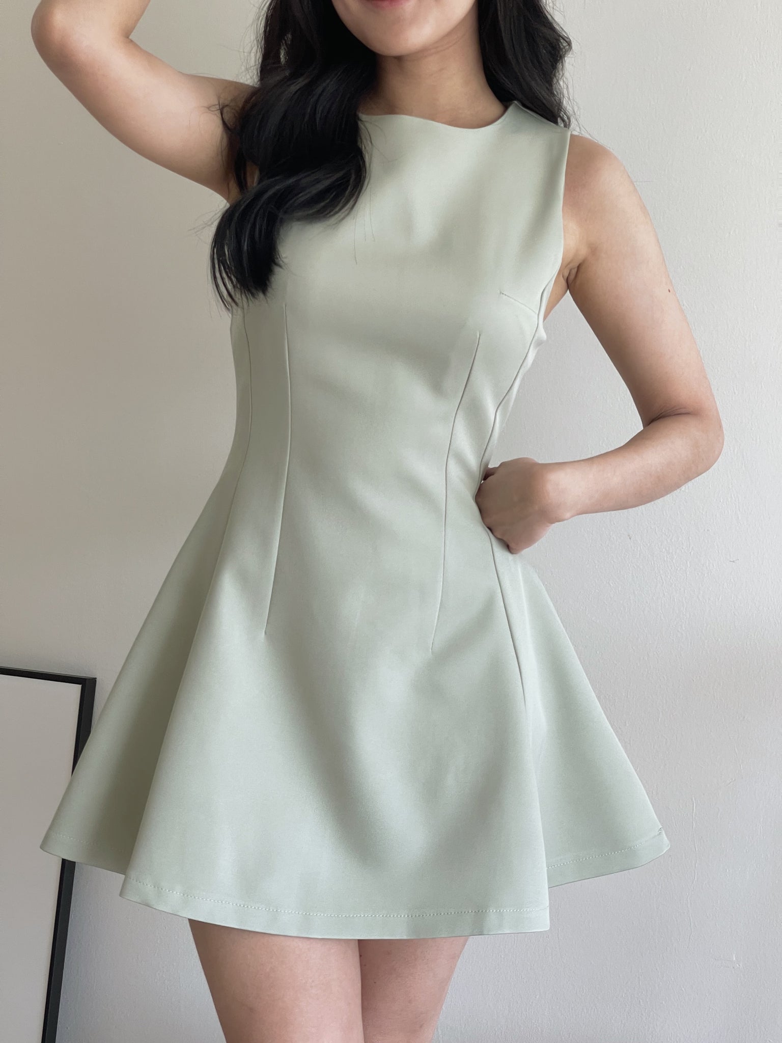 Scarlett Babydoll Dress / 小蛮腰气质连身裙