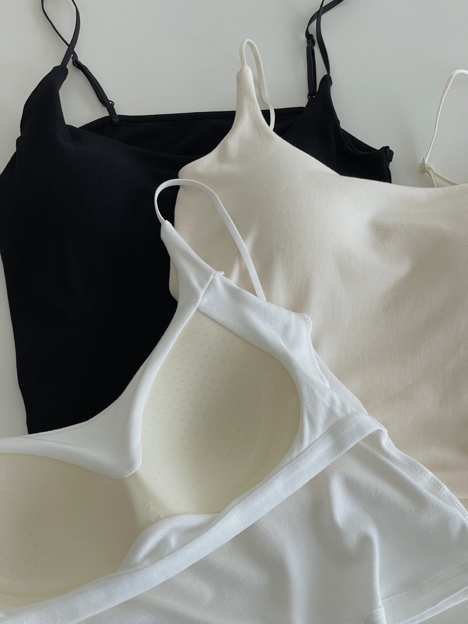 Cotton Padded Singlet / 棉质胸垫吊带内搭