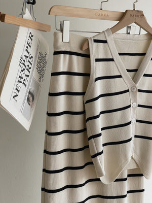 Ladies Stripes Sleeveless Set / 优雅条纹背心套装