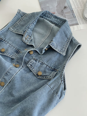 Collar Back Ribbon Top / 牛仔翻领后系带上衣