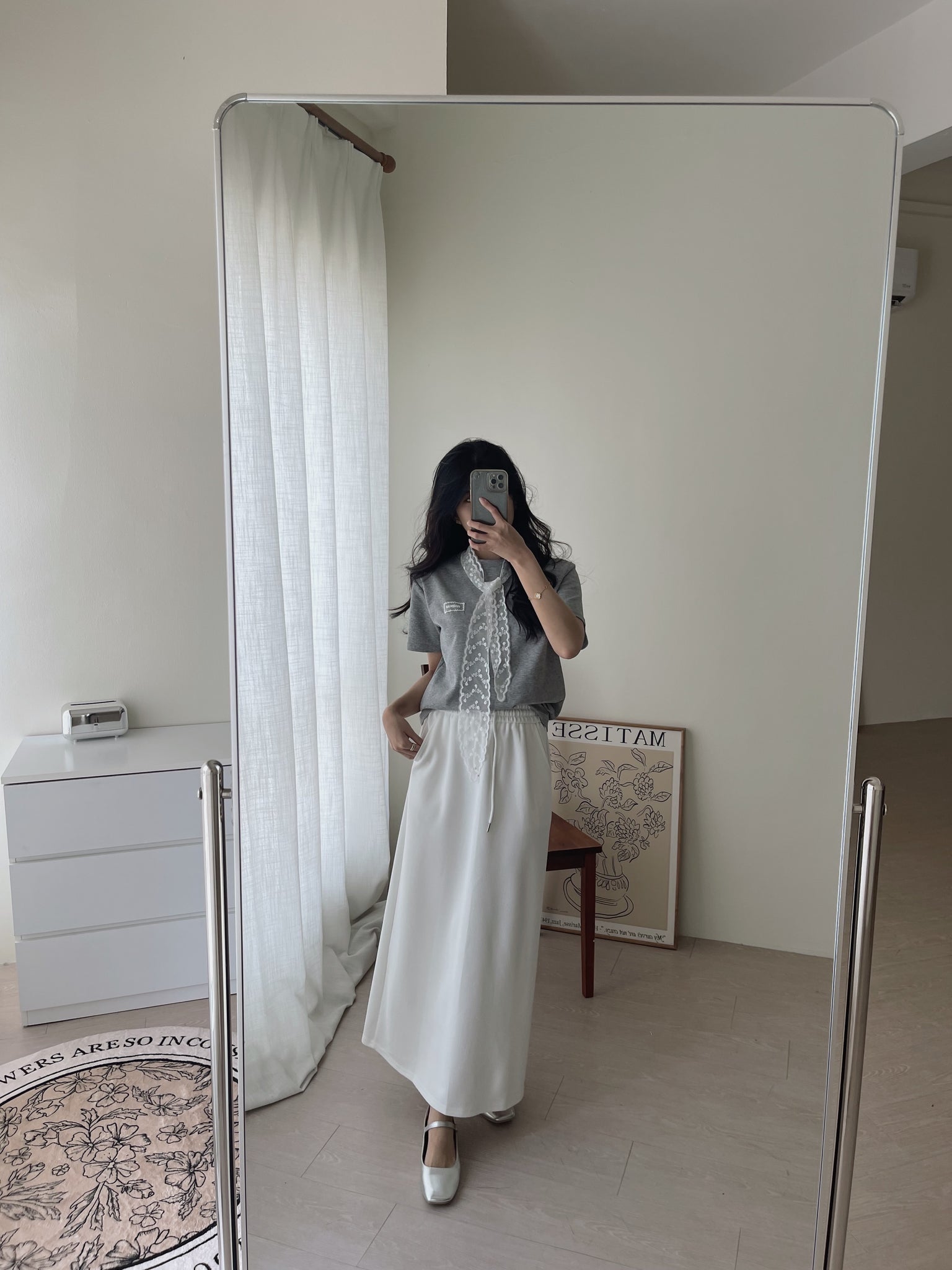 Lace Tie Plain Tee / 蕾丝带简约T恤