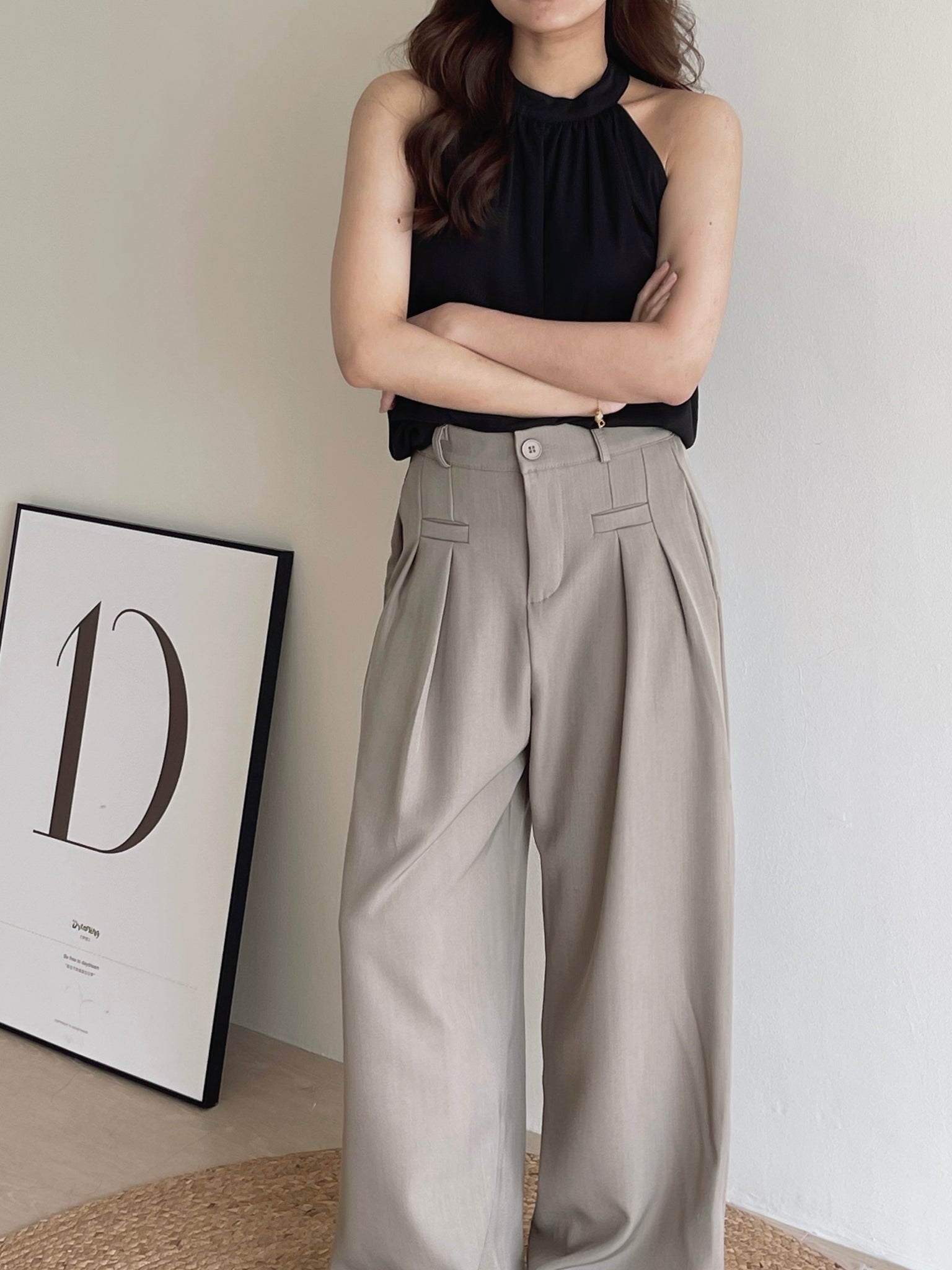 Chiffon Halterneck Top / 雪纺挂脖上衣