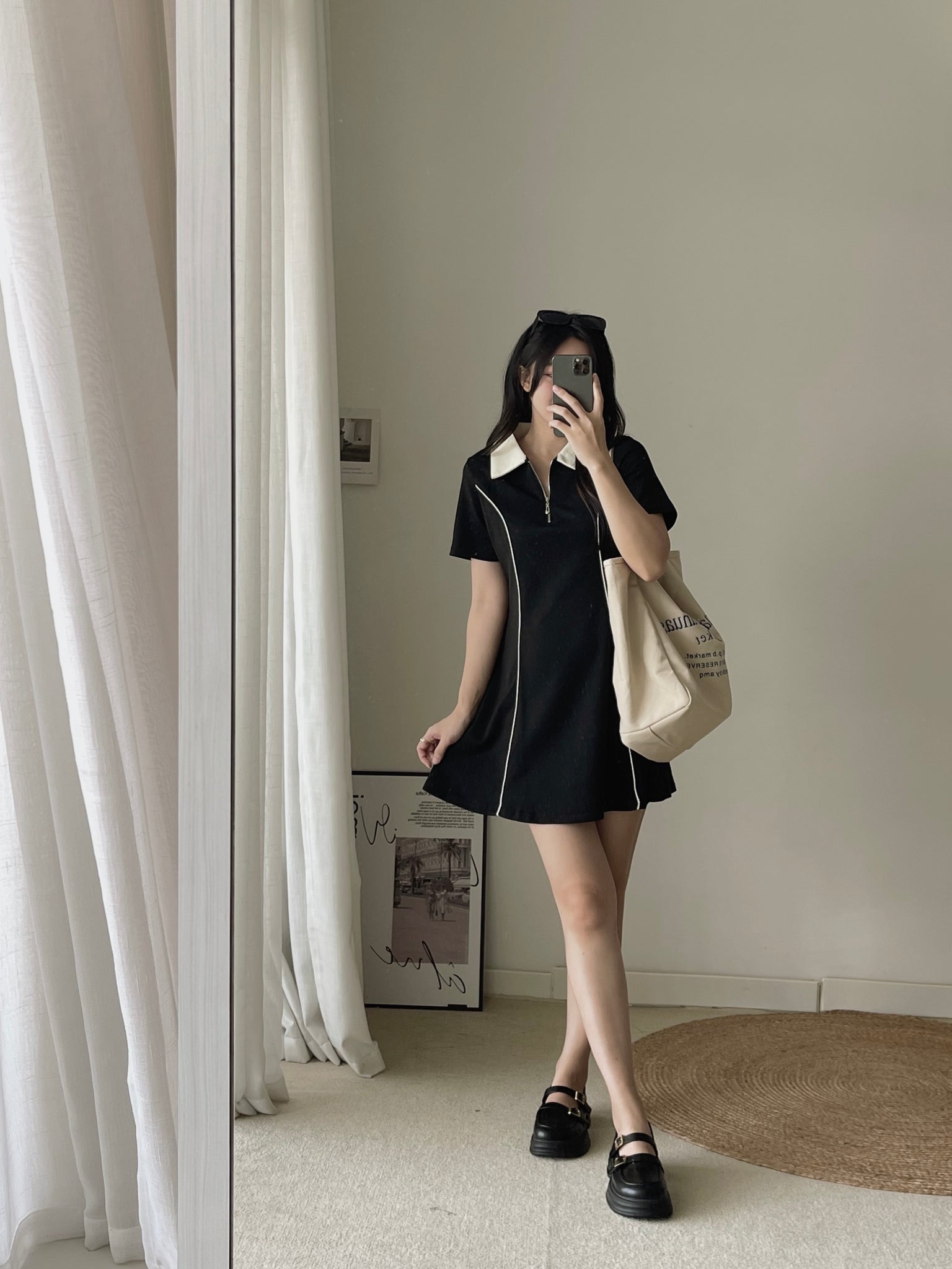 Casual Collar Polo Dress / 学院风线条Polo裙