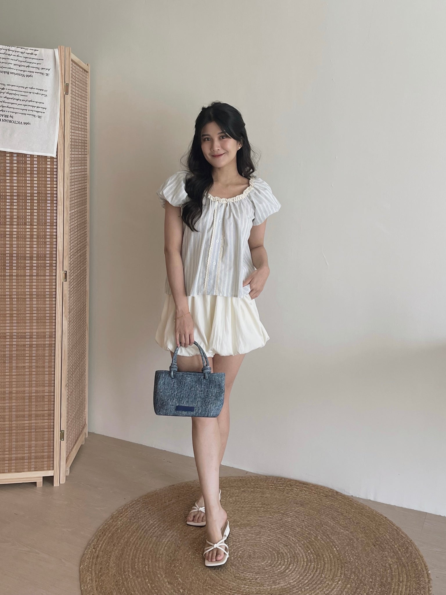 Airy Strip Puff Blouse / 泡泡袖条纹上衣