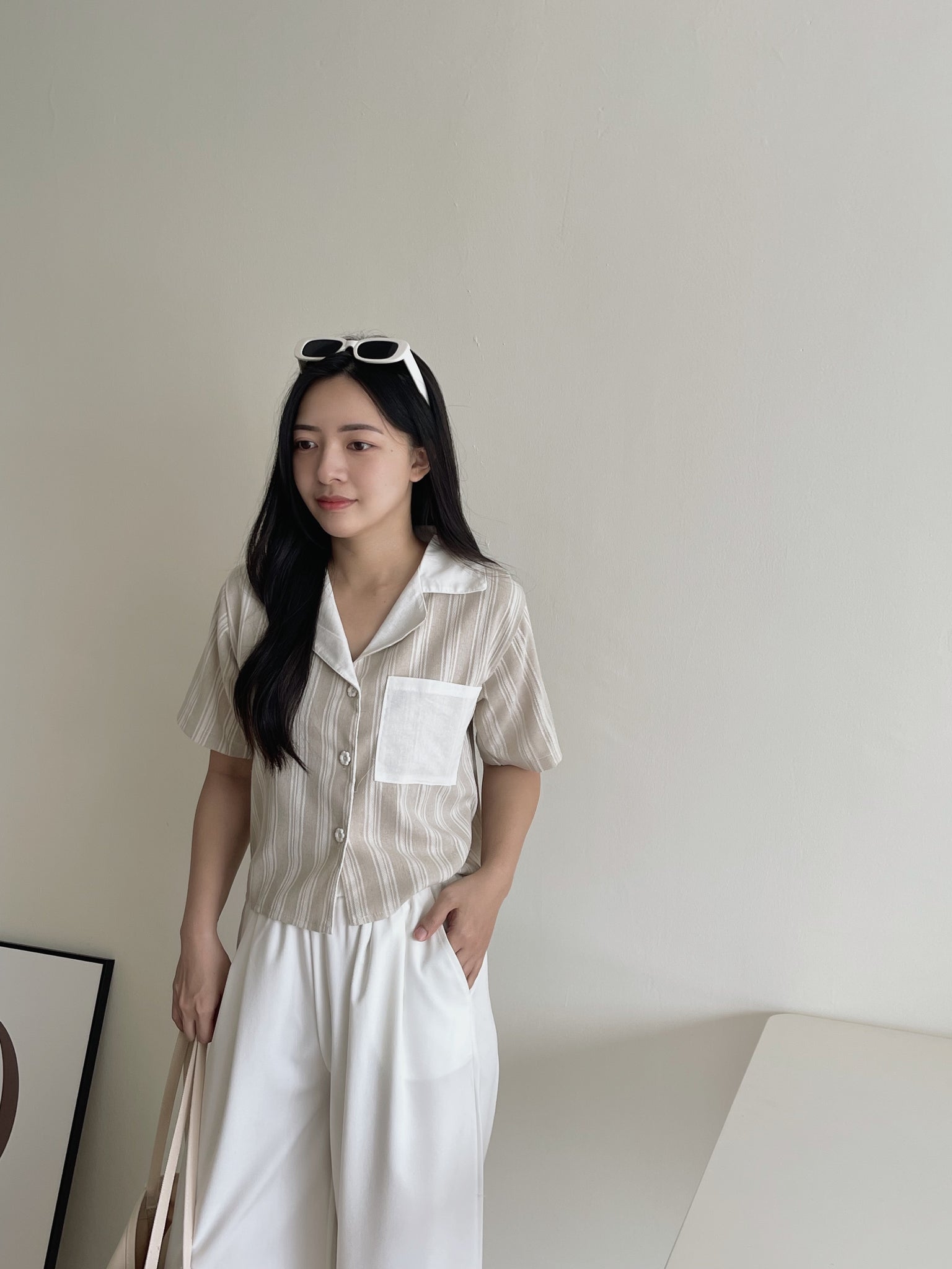 Stripes Linen Crop Shirt / 条纹翻领棉麻短衬