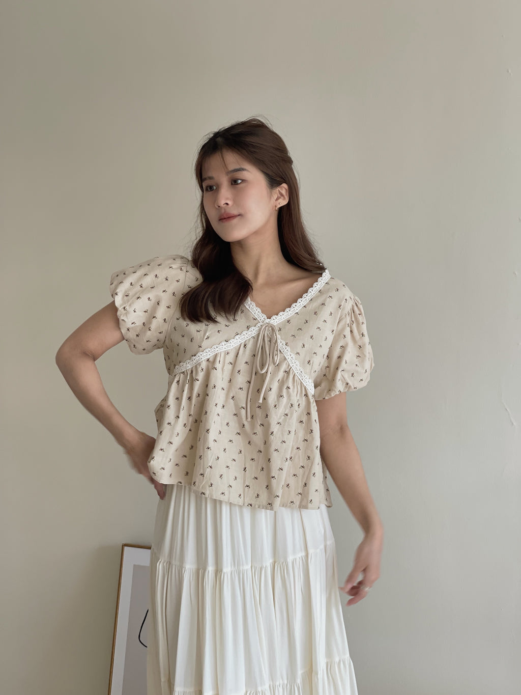 Mimosa French Blouse / 碎花蕾丝拼接上衣