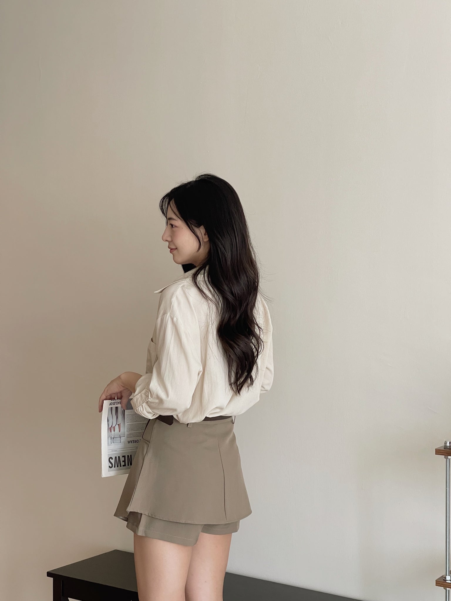 Chic Casual Shirt  / Polo尖领干练宽松衬衣