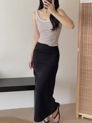 Mannette Extra Long Skirt / 加长版甜酷褶皱修身半裙