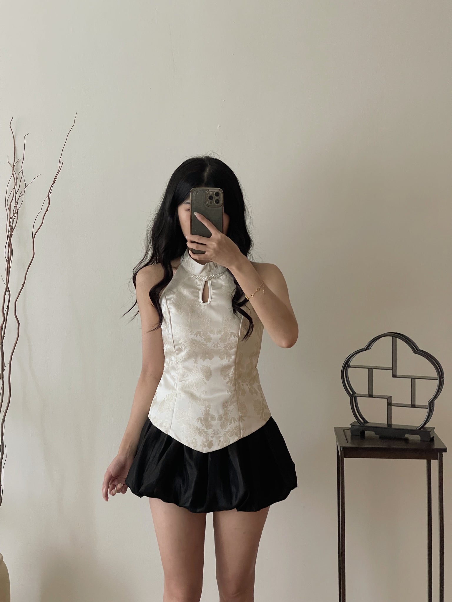 Moonlit Bloom Satin Top / 玉兰映月-高雅光泽锦缎旗袍上衣