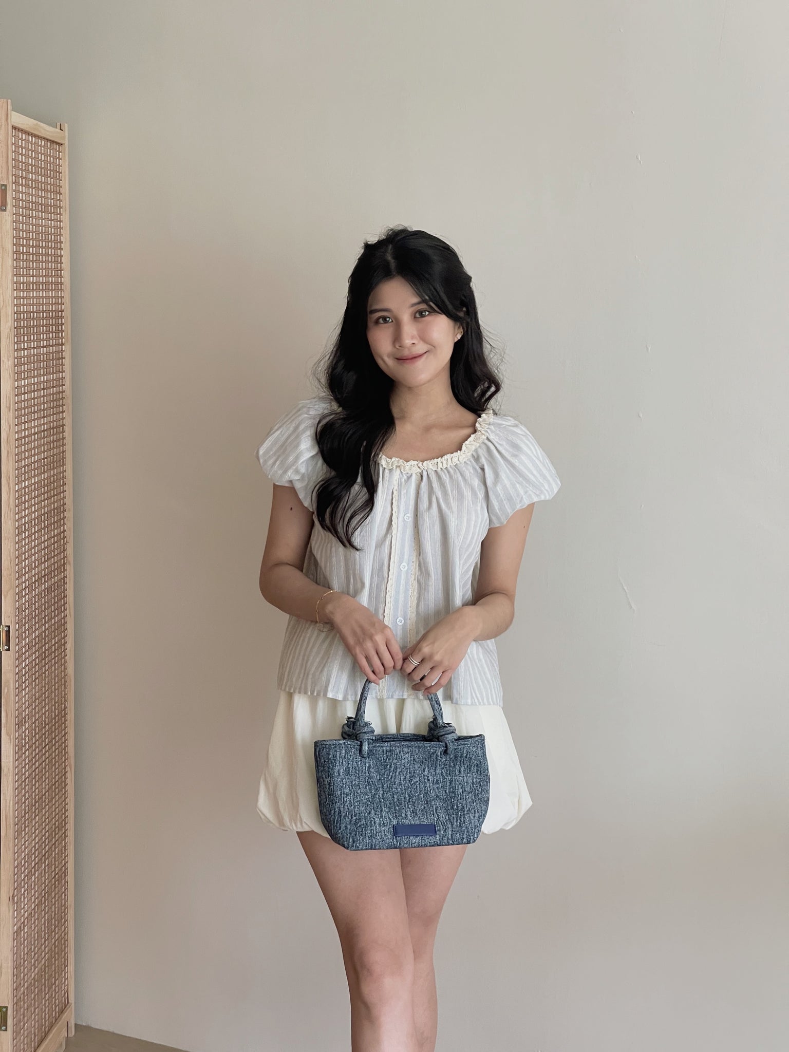 Airy Strip Puff Blouse / 泡泡袖条纹上衣