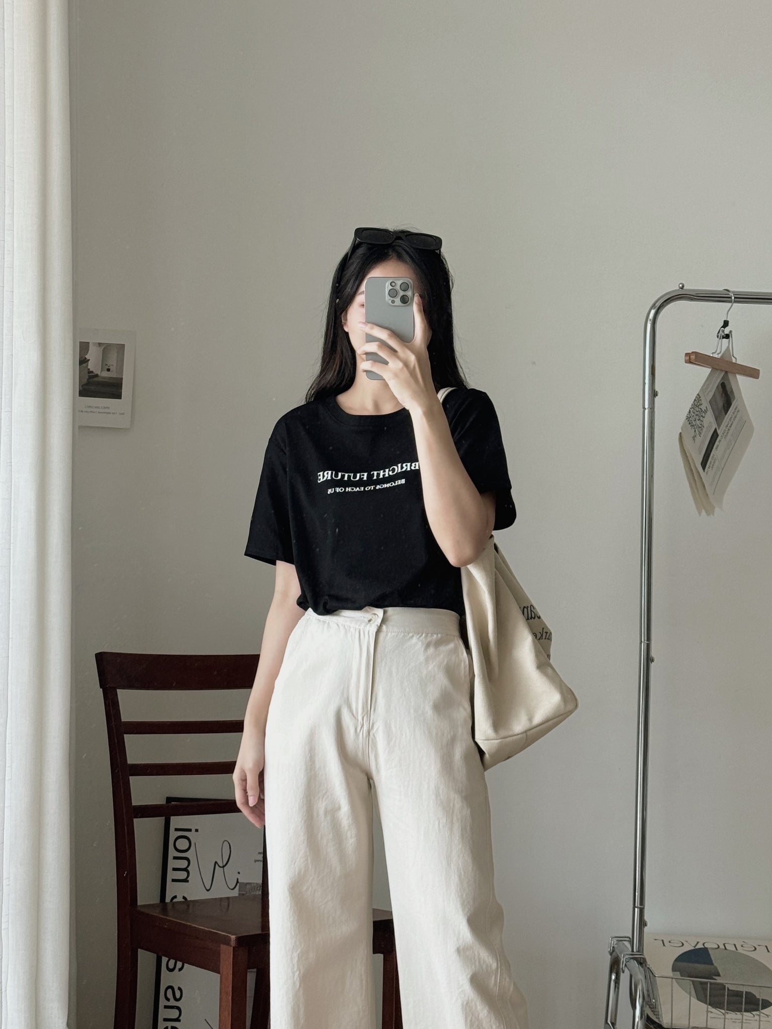 Simple Letters Tee / 简约字母T恤