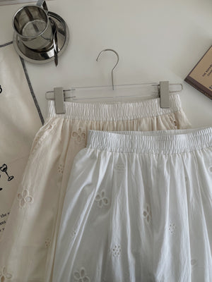 Eyelet Hollow Trousers / 钩花镂空休闲长裤