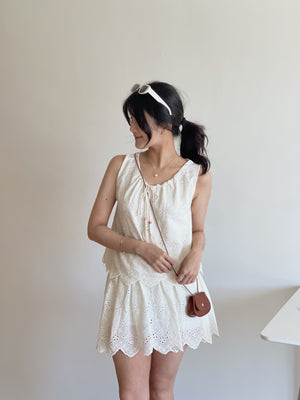 Holiday Eyelet Set / 刺绣抽绳度假套装