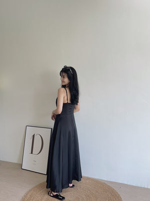 Kathleen Satin Dress / 高级轻奢缎面裙