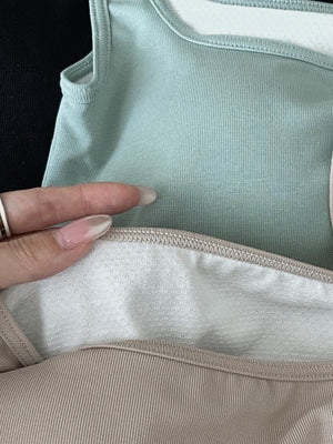 Square Neck Padded Tank Top / 方领胸垫背