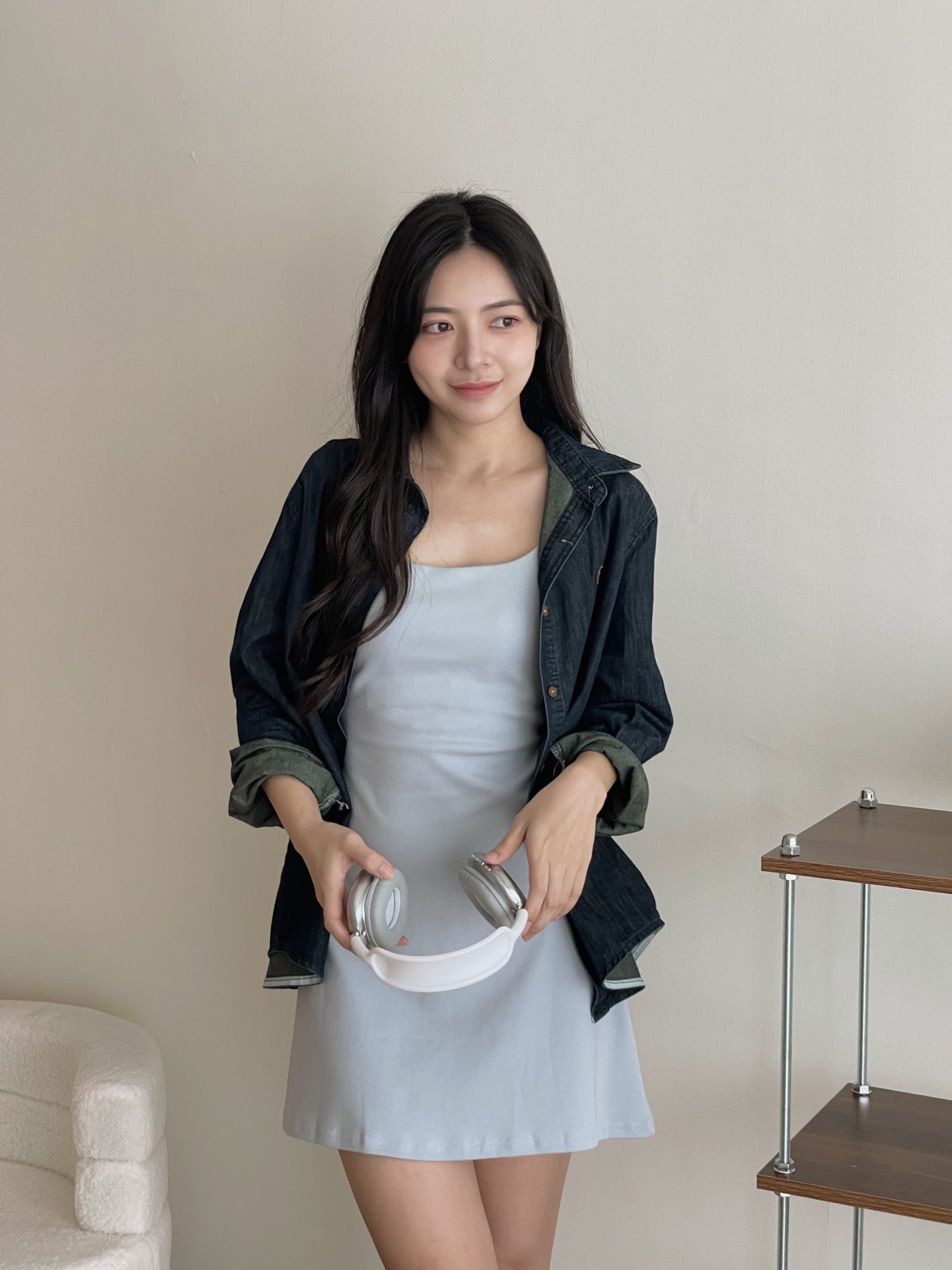 Vintage Blue Denim Shirt / 刺绣复古蓝牛仔衬衫