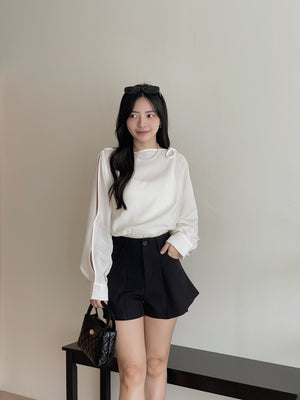 Luminous Chiffon Blouse / 柔光漫纱镂空遮肉小衫