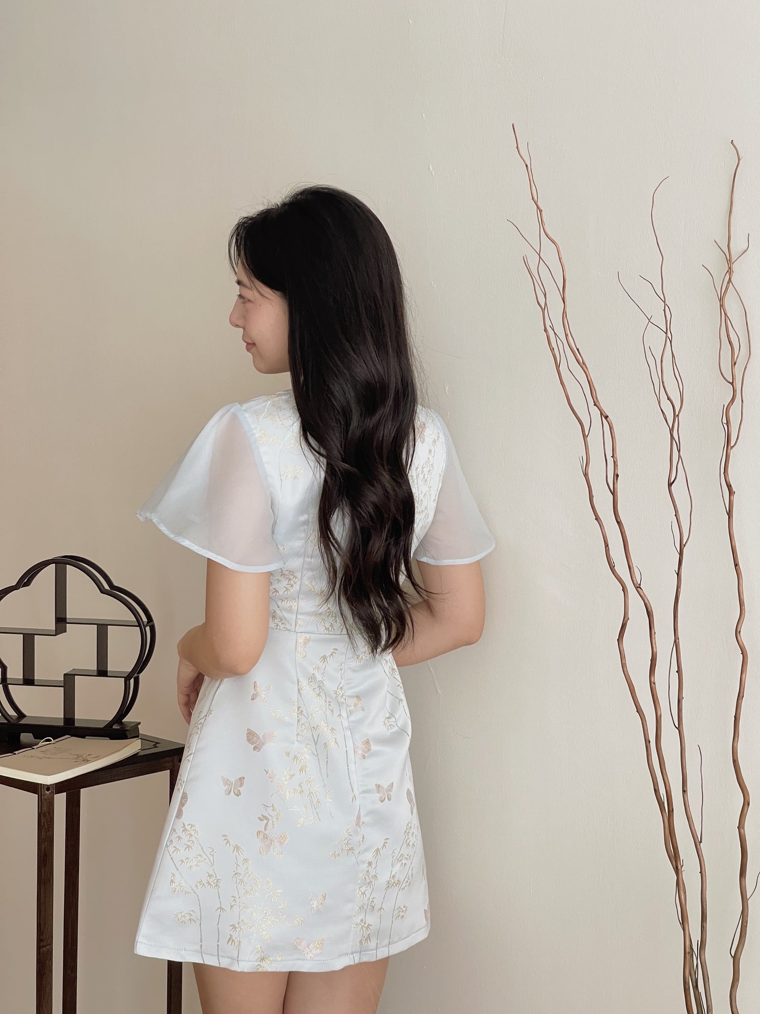 Butterfly Flutter Qipao Dress / 锦蝶花语-金线提花改良旗袍