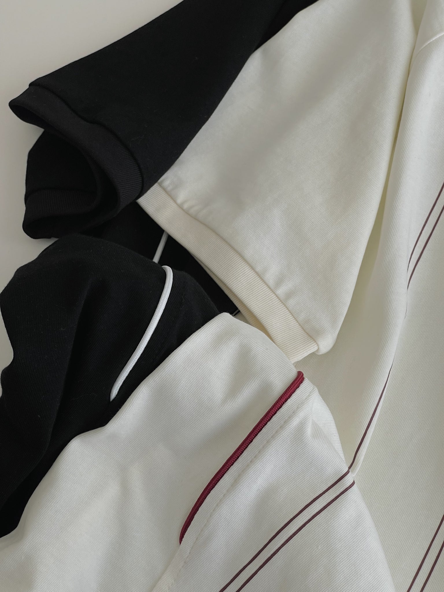 Badge Stripes Oversized Tee / 美式徽章条纹宽松T恤