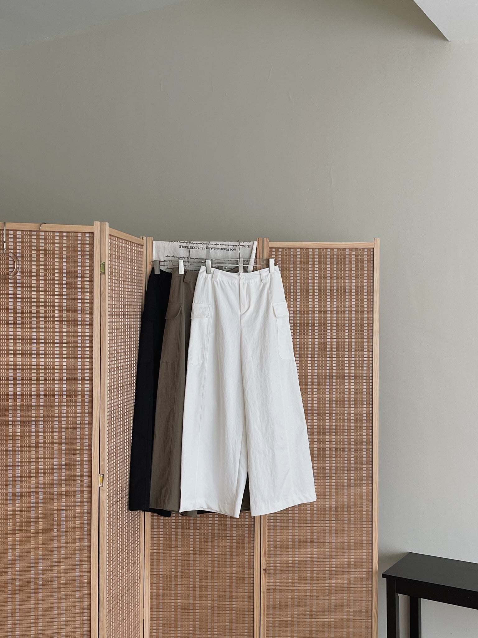 Stylish Baggy Cargo Pants / 帅气个性阔腿长裤