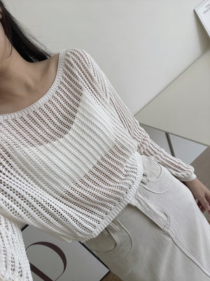 Hollow Wide Shoulder Top / 镂空落肩长袖衫