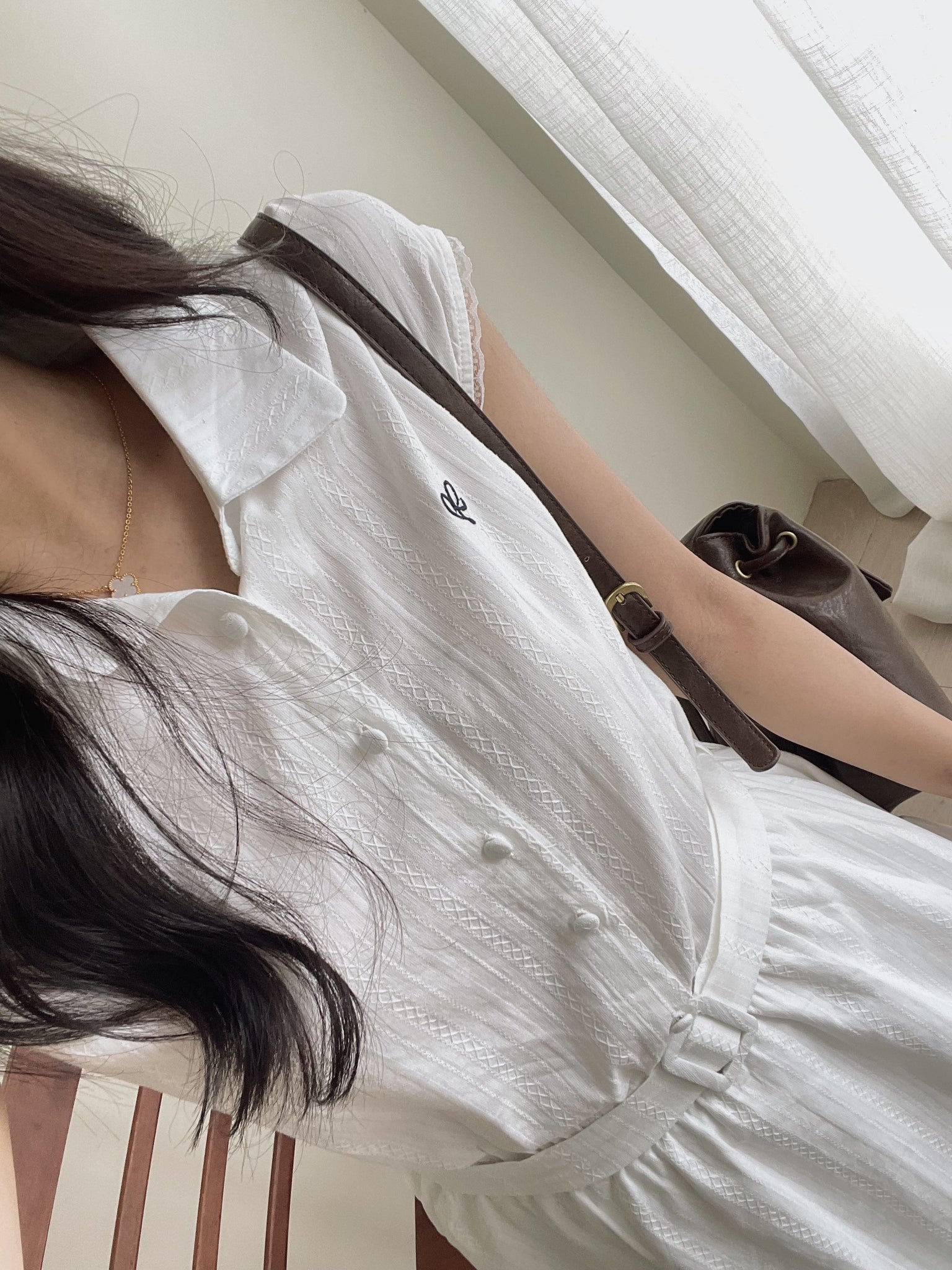 Prep Breeze Collar Dress / 刺绣学院风绑带连衣裙