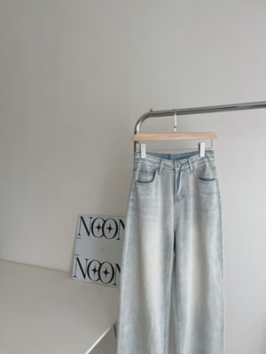 Extra Long Light Washed Jeans / 加长版浅牛仔长裤