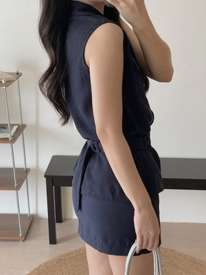 Minimalist Belted Set / 优雅系带无袖衬衫两件套