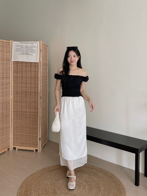 Eyelet Off Shoulder Top / 镂空显瘦一字肩上衣