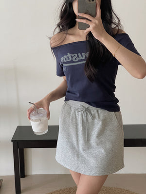 Letter Print  Slanted Shoulder Tee / 美式字母宽肩斜肩T恤