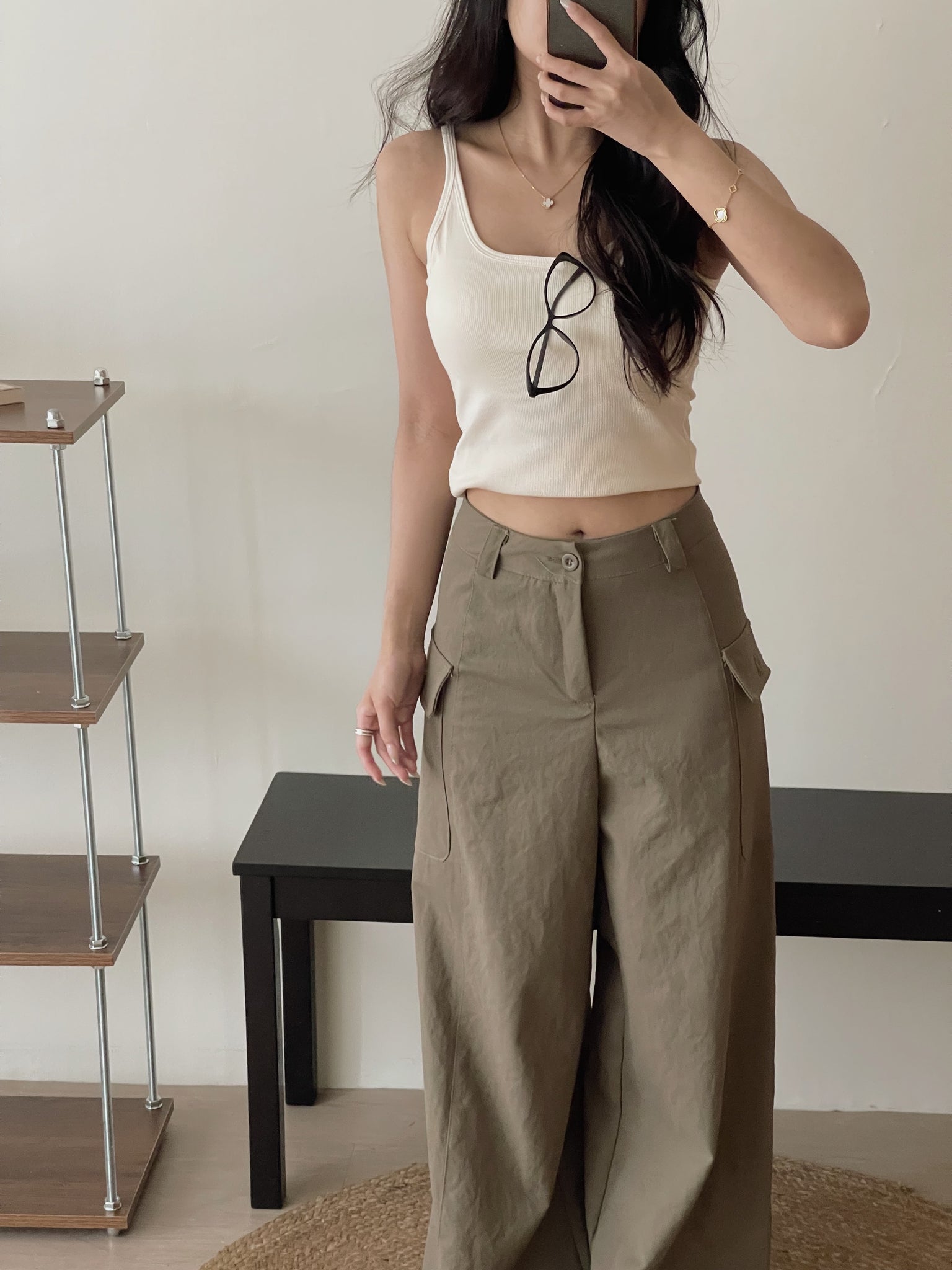 Stylish Baggy Cargo Pants / 帅气个性阔腿长裤