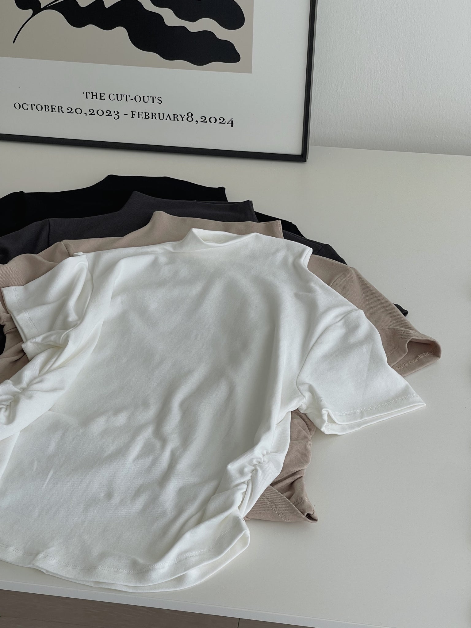 Pendant Mock Neck Top / 小吊坠半高领打底上衣