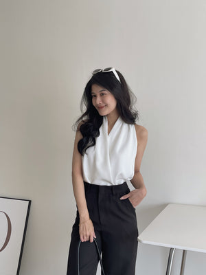V-Neck Sleeveless Top / 交叉V领通勤上衣
