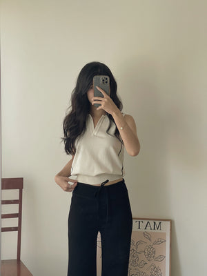 Vneck Sleeveless Knit Top / 显瘦尖领针织无袖上衣