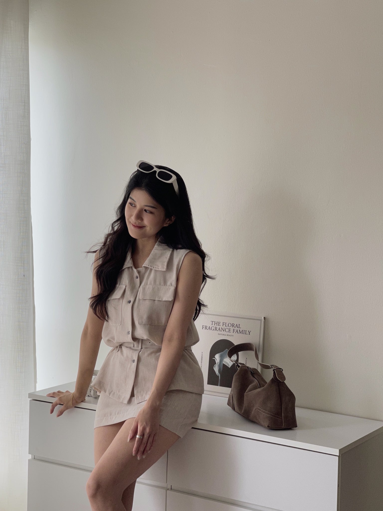 Minimalist Belted Set / 优雅系带无袖衬衫两件套