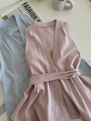 Peplum Sweet Top Set / V领收腰阔腿短裤套装