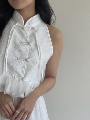 Petals Spliced Halter Top / 温柔花瓣摆盘扣上衣