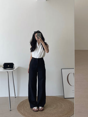 V-Neck Sleeveless Top / 交叉V领通勤上衣